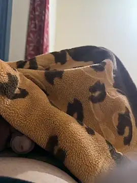 youngboywithcurvymilf online show from March 5, 2026, 2:57 pm