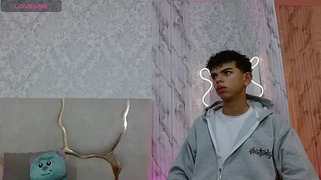 keahi tay online show from March 9, 2026, 11:58 am