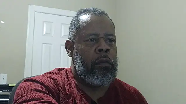 Cleozevo1961 online show from April 2, 2026, 5:14 am