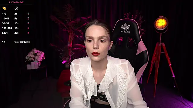 Snapshot of Wild_Alice_me chatting on March 8, 2026, 3:59 pm Wild Alice me online show from March 8, 2026, 3:59 pm
