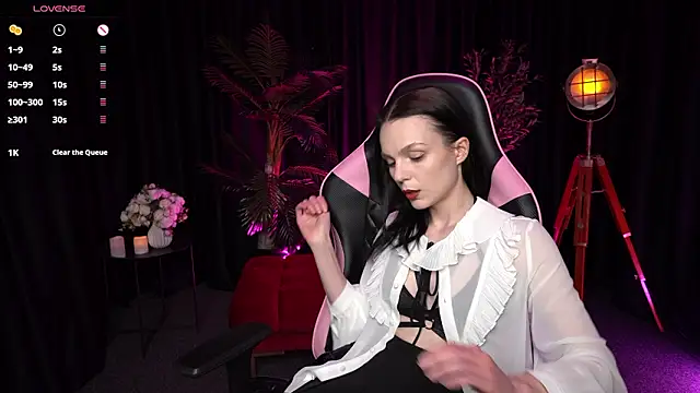 Snapshot of Wild_Alice_me chatting on March 11, 2026, 4:12 pm Wild Alice me online show from March 11, 2026, 4:12 pm