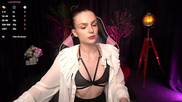 Snapshot of Wild_Alice_me chatting on March 7, 2026, 3:50 pm Wild Alice me online show from March 7, 2026, 3:50 pm