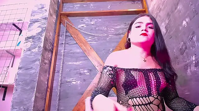 Jasmine Jones7 online show from April 19, 2026, 11:44 am