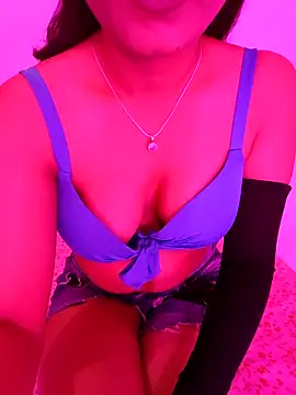 Snapshot of Cute-Sanvii chatting on March 4, 2026, 5:53 pm Cute-Sanvii online show from March 4, 2026, 5:53 pm