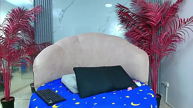 Snapshot of AzulMaveric chatting on February 25, 2026, 8:52 pm AzulMaveric online show from February 25, 2026, 8:52 pm