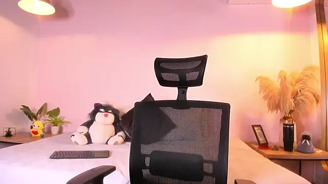 Scarlett Evans1  online show from March 3, 2026, 7:54 pm