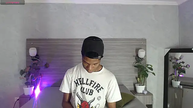 Santiago Ortiz  online show from March 16, 2026, 1:59 pm