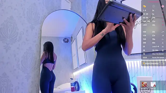 beautydoll18  online show from April 18, 2026, 10:28 am