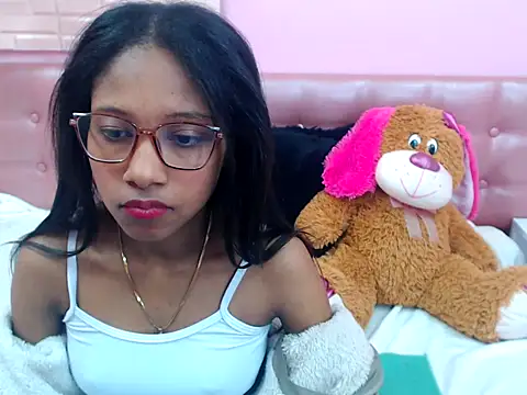 Snapshot of cutedoll4u chatting on March 4, 2026, 1:52 pm cutedoll4u online show from March 4, 2026, 1:52 pm