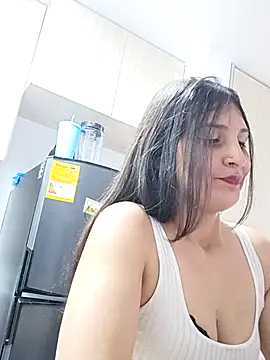 Snapshot of Cami_carvajal chatting on March 4, 2026, 9:22 pm Cami carvajal online show from March 4, 2026, 9:22 pm