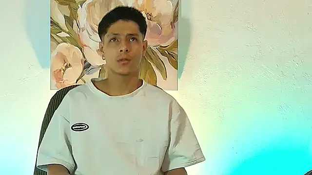 Snapshot of Eliassalvatore_ chatting on June 30, 2026, 1:11 pm Eliassalvatore online show from June 30, 2026, 1:11 pm