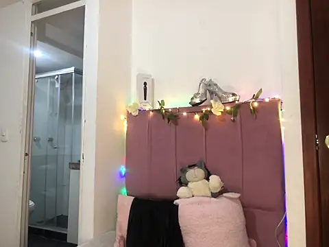 RebecaPalmer online show from February 20, 2026, 6:59 am