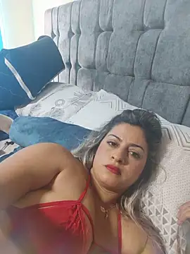 Snapshot of Marcela2408 chatting on May 20, 2026, 2:36 pm Marcela2408 online show from May 20, 2026, 2:36 pm