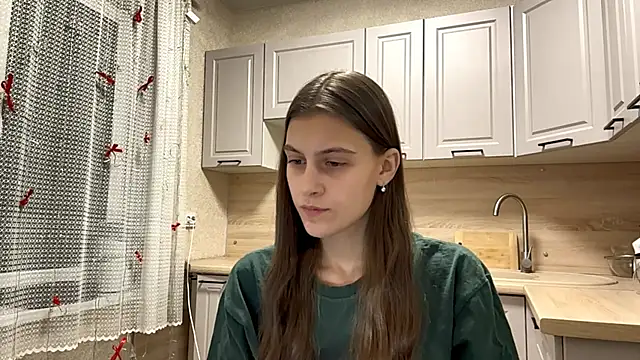 SwappingFate online show from March 4, 2026, 1:19 pm