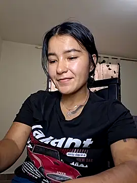 Miiia a online show from March 3, 2026, 7:10 pm