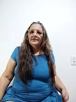 Snapshot of Noemipopi chatting on June 11, 2026, 9:01 pm Noemipopi online show from June 11, 2026, 9:01 pm