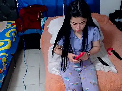 CandyyLove69 online show from March 4, 2026, 2:36 pm