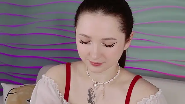 Tiny BunnyX online show from February 25, 2026, 5:18 am