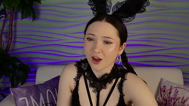 Tiny BunnyX online show from March 31, 2026, 6:26 am