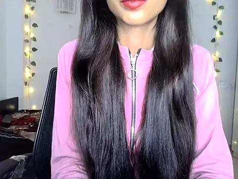 Snapshot of SIKSHA_SINGH chatting on June 2, 2026, 8:20 pm SIKSHA SINGH online show from June 2, 2026, 8:20 pm