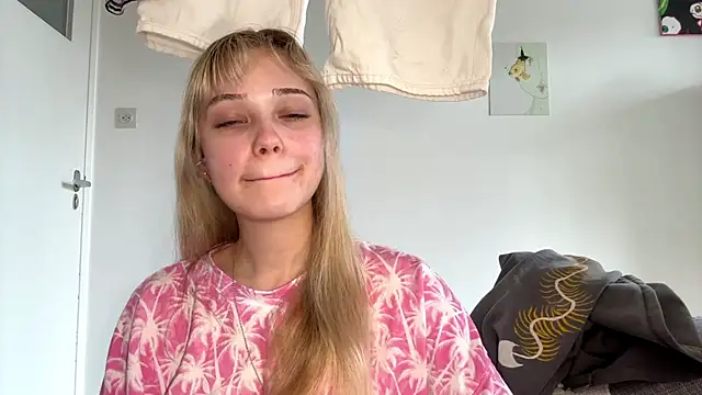 SourMidday online show from April 2, 2026, 3:41 pm