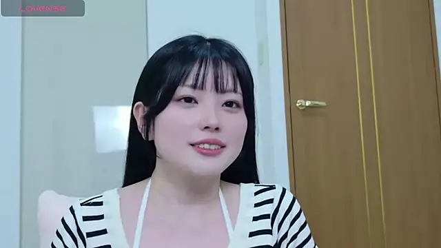 aoiropink online show from March 5, 2026, 11:51 am