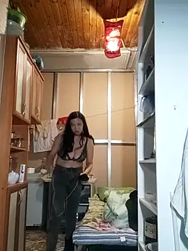 tatarhot online show from March 3, 2026, 5:09 pm