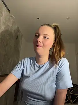 DistrictGirl online show from March 30, 2026, 9:16 pm