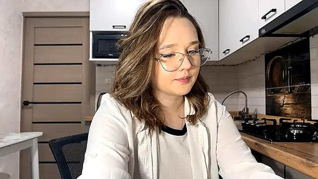 AinaSmith online show from March 5, 2026, 12:13 pm