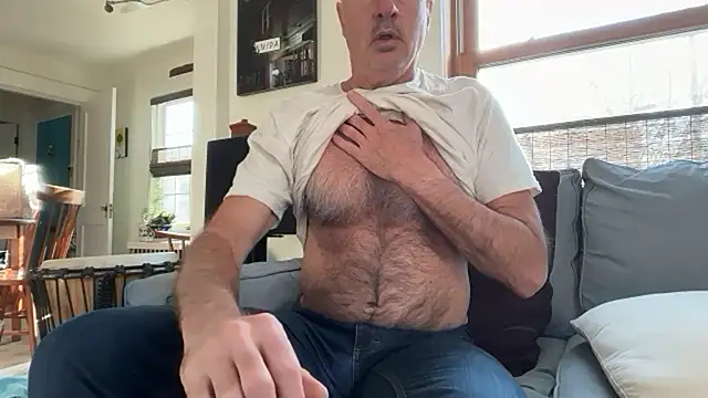 Snapshot of Guy__Grey chatting on April 21, 2026, 11:50 am Guy Grey online show from April 21, 2026, 11:50 am