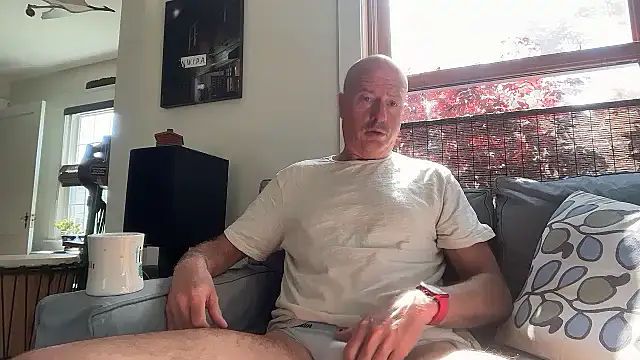 Snapshot of Guy__Grey chatting on June 1, 2026, 1:22 pm Guy Grey online show from June 1, 2026, 1:22 pm
