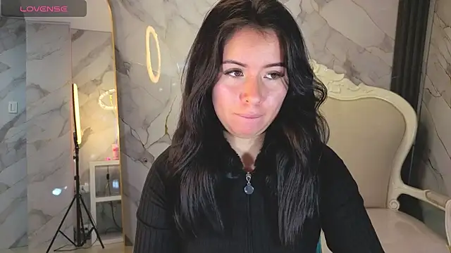 Kylia a online show from April 11, 2026, 8:56 pm