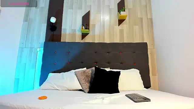 Snapshot of GabyRouge chatting on February 26, 2026, 7:58 pm GabyRouge online show from February 26, 2026, 7:58 pm