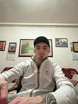 Carles1510 online show from February 25, 2026, 5:24 pm