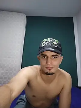 SebastianSkyler online show from February 26, 2026, 7:08 am