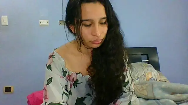 Snapshot of scarlettscottx_ chatting on May 14, 2026, 2:52 am scarlettscottx online show from May 14, 2026, 2:52 am