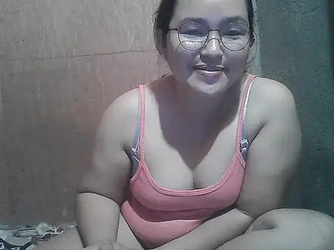 wildchinita00 online show from February 21, 2026, 12:56 am