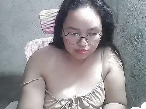 Snapshot of wildchinita00 chatting on June 10, 2026, 12:23 am wildchinita00 online show from June 10, 2026, 12:23 am