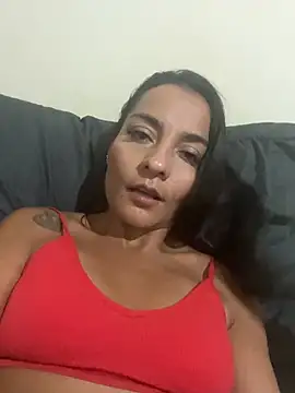yesica2507 online show from May 4, 2026, 10:34 pm