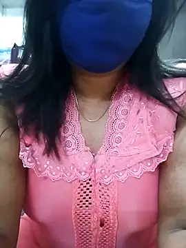 Snapshot of Tamil_Romantic_queen chatting on March 24, 2026, 6:19 pm Tamil Romantic queen online show from March 24, 2026, 6:19 pm