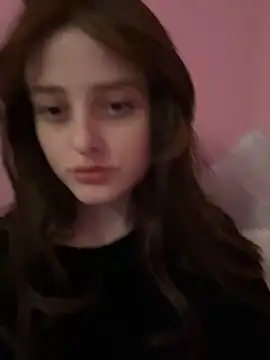 Amira amur online show from March 4, 2026, 6:04 pm