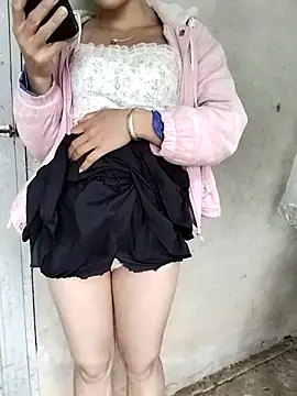 ngocbao11 online show from March 9, 2026, 9:35 am