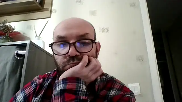 Florent1307 online show from February 24, 2026, 9:15 pm