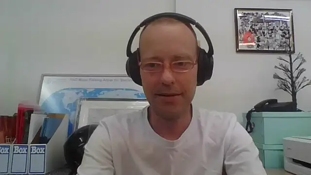 Snapshot of truble78 chatting on July 10, 2026, 10:37 am truble78 online show from July 10, 2026, 10:37 am