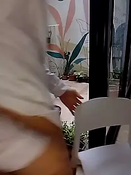 Mileepecas online show from April 8, 2026, 5:58 pm