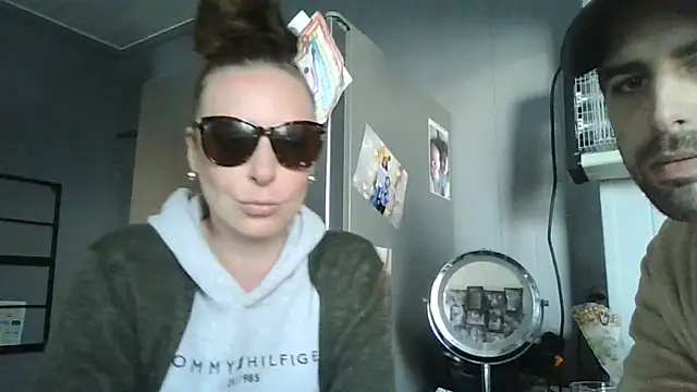 ZaramourXMrX online show from March 21, 2026, 2:32 pm