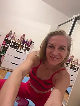 Faiiry  online show from March 2, 2026, 2:45 am