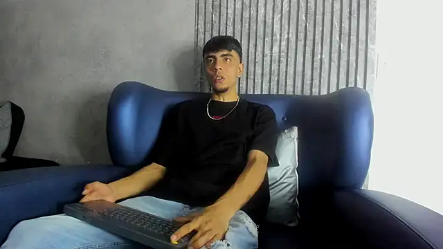 Endrick-23 online show from April 19, 2026, 3:40 am