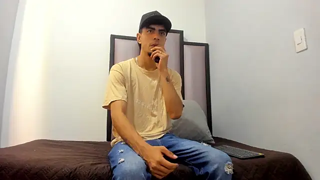 Endrick-23 online show from April 14, 2026, 3:22 am