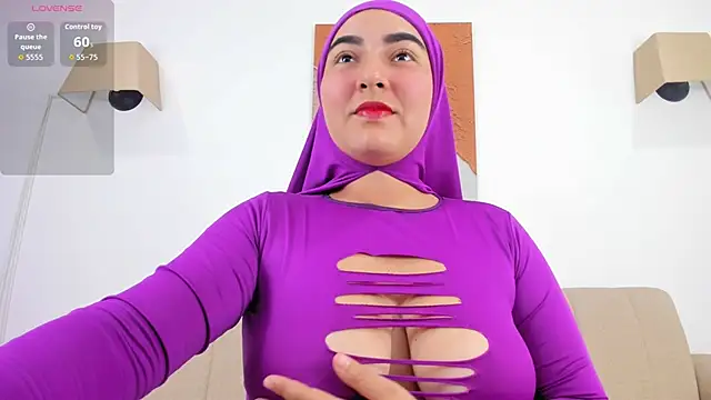 Malika Noor online show from April 12, 2026, 3:37 pm